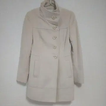 아이보리 스탠드 카라 코트