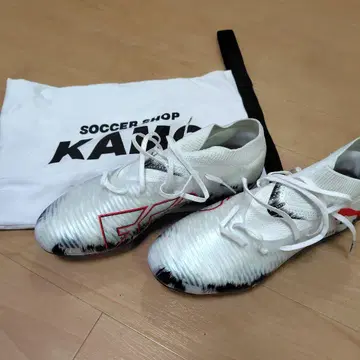 Puma 축구화 화이트/레드