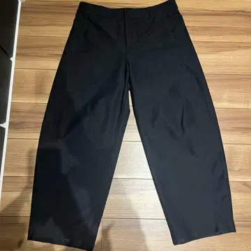 UNIQLO 블랙 저지 배럴 레그 팬츠 XXL