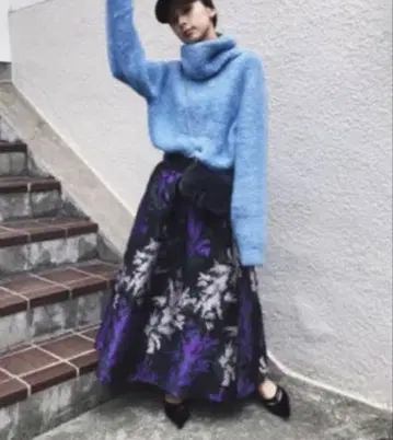 AMERI / WISTERIA JACQUARD FLARE SKIRT