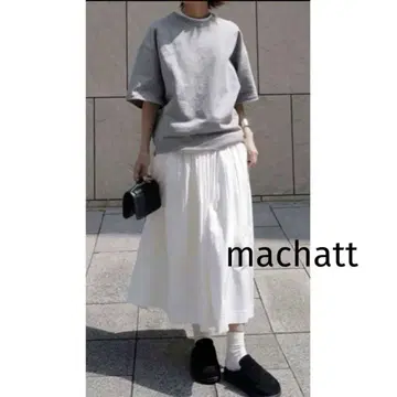 새상품급 machatt 마차트 랜덤 플리츠 스커트 화이트