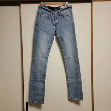 아르마니 익스체인지 청바지