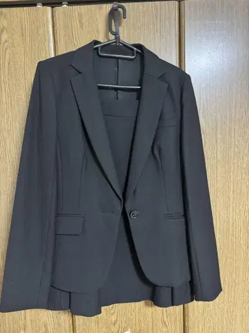 블랙 비즈니스 정장 M 사이즈