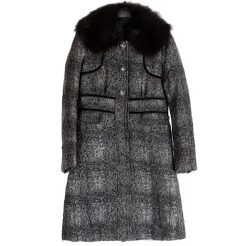 질스튜어트 퍼(Fur) 장식 A라인 울 코트 라메 블랙 S사이즈 블랙