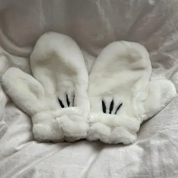 디즈니랜드 시 미키 미튼 장갑 완판템
