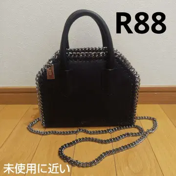 R88 블랙 가죽 숄더백 핸드백