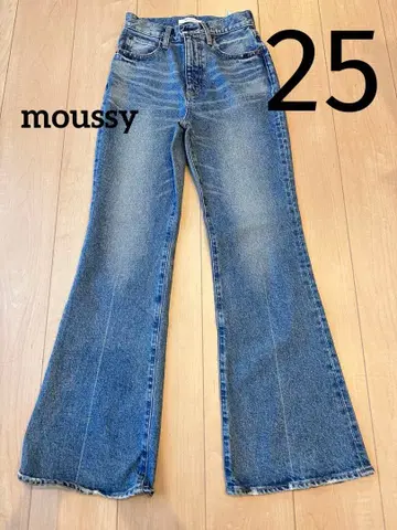 [ S ] moussy 플레어 데님 부츠컷 MVS FLARE 25