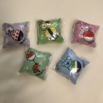 쿠라스시 BT21 미사용 쿠션 참 BTS 세트