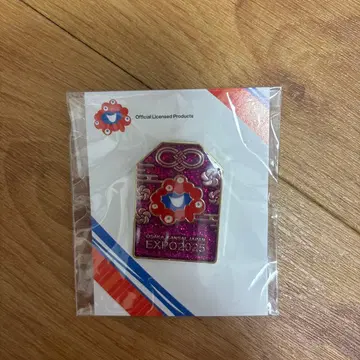 오사카 만박 미야쿠미야쿠 부적 핀 배지