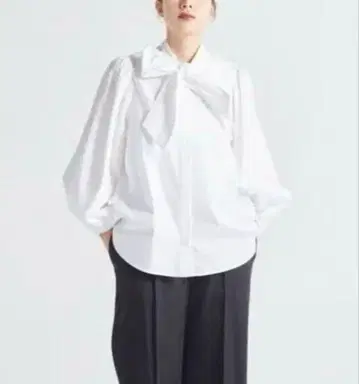 요리 yori 빅 리본 퍼프 슬리브 블라우스 36 사이즈 화이트