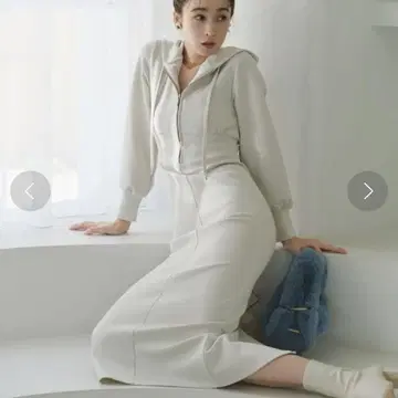 정가 12980엔 릴리 브라운 본딩 후디 맨투맨 원피스