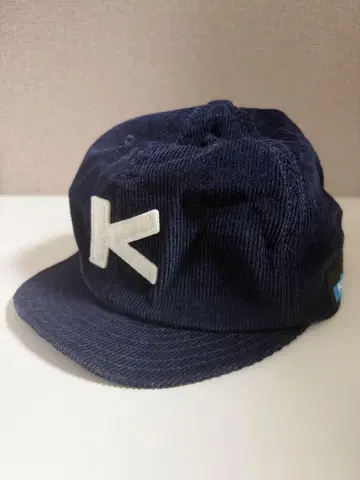 KAVU 코듀로이 캡 네이비