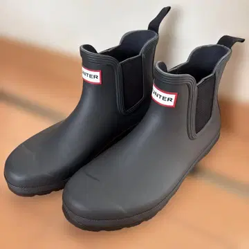 HUNTER 블랙 사이드 고어 숏부츠, 사이즈 8
