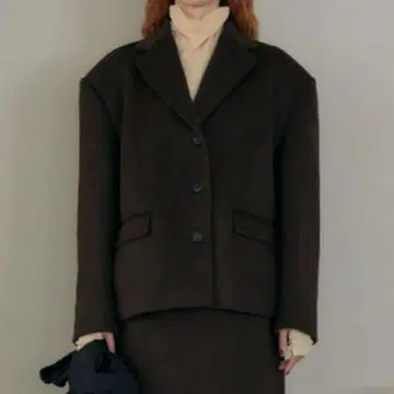M (엠 언더바) BOX SHOULDER 자켓