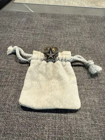 코디 썬더슨 반지