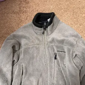 patagonia MARS 컬러 R4 레귤레이터 플리스 USA제 S