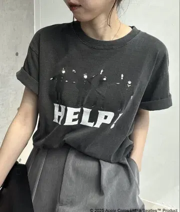 CAPRICIEUX LE MAGE 비틀즈 HELP 티셔츠