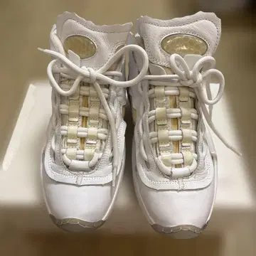 Reebok Margiera 콜라보 스니커즈