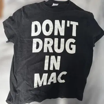 DON'T DRUG IN MAC 티셔츠 M 사이즈