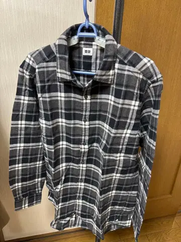 UNIQLO 체크 무늬 긴팔 셔츠 2장 세트