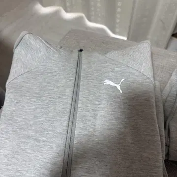 PUMA 그레이 상하의 셋업