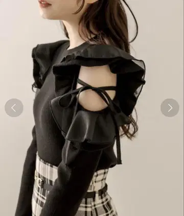 OLIVE des OLIVE 어깨 트임 프릴 풀오버