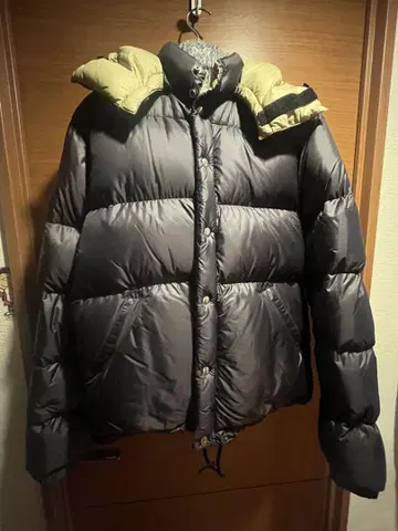 크레센트 다운 웍스 다운 자켓