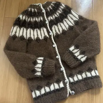 울 노르딕 무늬 가디건 카우친