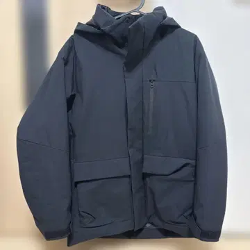 다크 그레이 다운 자켓