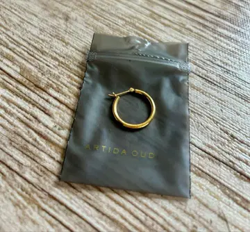 ARTIDA OUD 오가닉 thin small 후프 싱글 귀걸이