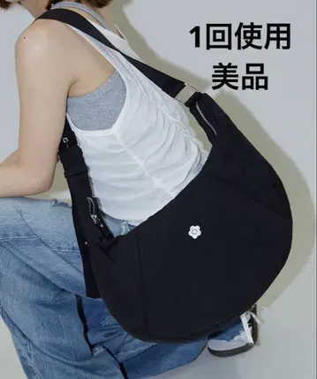 MARY QUANT PUBLU 마리콴트 나일론 숄더백