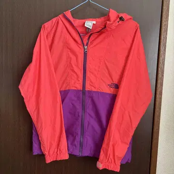 THE NORTH FACE 여성용 후드 부착 점퍼 새상품급