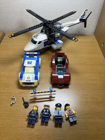 LEGO 레고 폴리스 헬리콥터와 폴리스카 60138