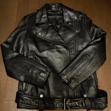 콩트와르 데코토니에 양가죽 라이더 자켓