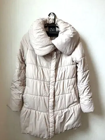 CECIL McBEE 세실 맥비 다운 코트 베이지