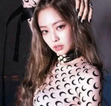 새상품 한국 초승달 패턴 T셔츠 TWICE 토아 나카마치 아야