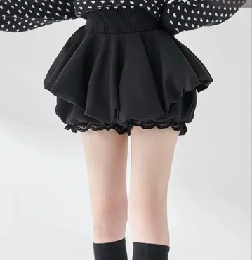 볼륨 벌룬 미니 스커트 블랙