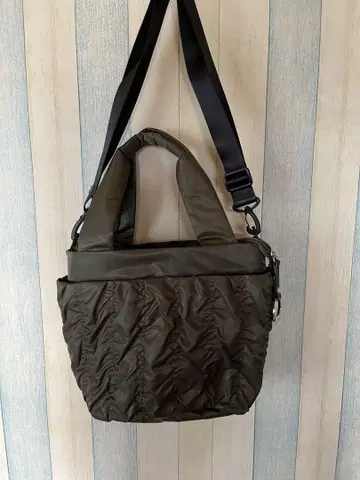 ELLE 올리브 그린 숄더백