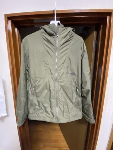 THE NORTH FACE NP72330 마운틴 파카