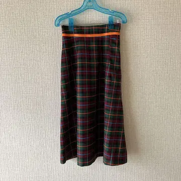 Aquascutum 플레어 스커트