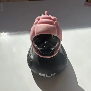 BLK 오리형 캐릭터 키링