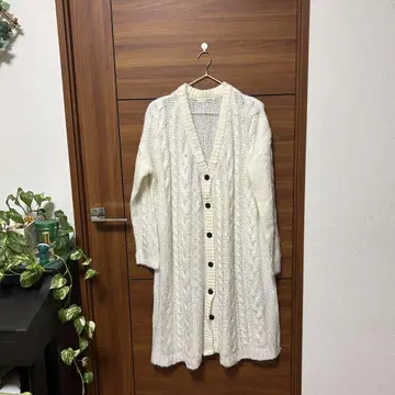 아이보리 케이블 니트 롱 가디건