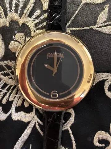 폴리폴리 여성용 손목시계 골드 배터리 교체 완료 새상품 가죽 벨트