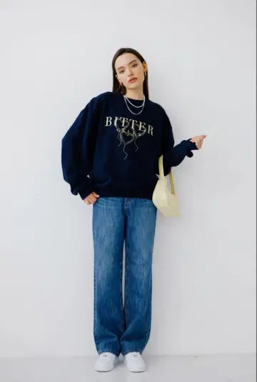 BITTER CELLS 네이비 맨투맨/MUSINSA