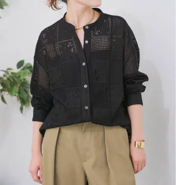Spick and Span PE 레이스 셔츠