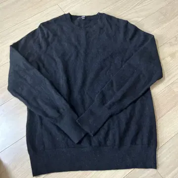 UNIQLO 크루넥 캐시미어 100% 니트 XL 사이즈 긴팔 블랙