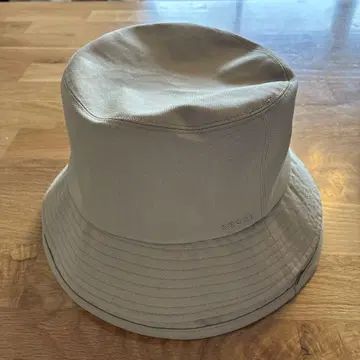 sacai 버킷햇