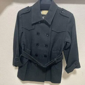 다크 그레이 더블 브레스트 코트