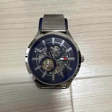 [새상품급] Tommy Hilfiger 스켈레톤 시계 블루