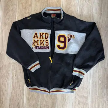 Akademiks 맨투맨 셋업 XL